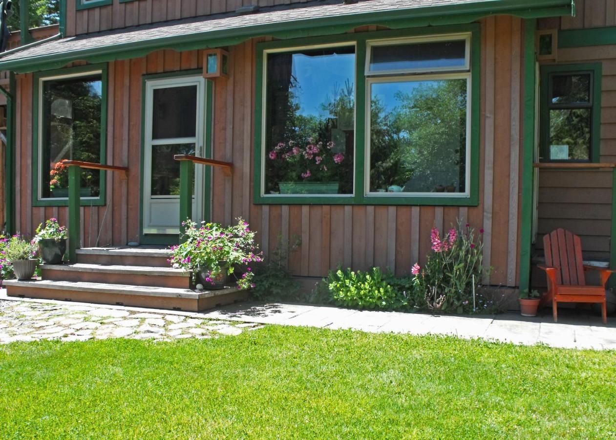 Summerhill Guest House Tofino Exteriér fotografie